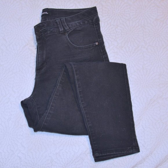 d. jeans Denim - 4/$20 d. jeans Black Skinny Jeans